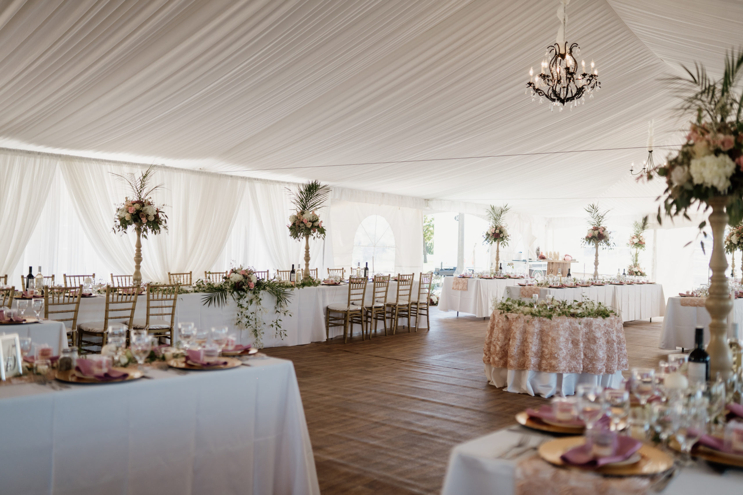 intimate luxury backyard wedding reception